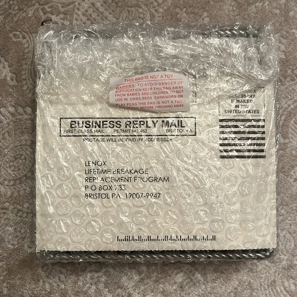 Brand New Lenox Everyday Soirée Wine Beverage Napkin Box Holder Grapes